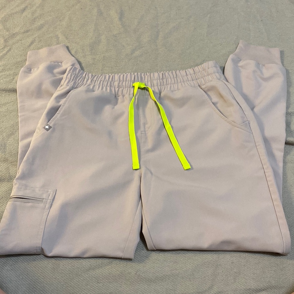 Fig woman’s small high waisted joggers